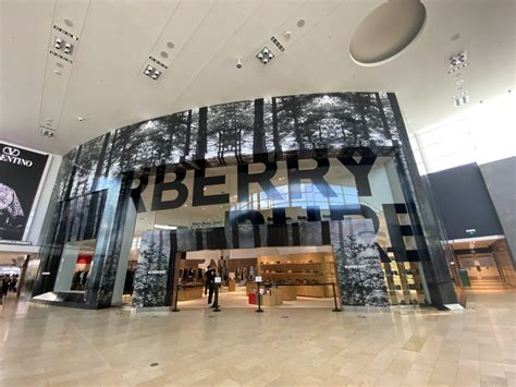 burberry hours yorkdale mall|burberry outlet toronto.